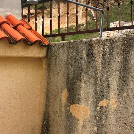 Apartment Apartments By The Sea Pisak, Omis - 9456